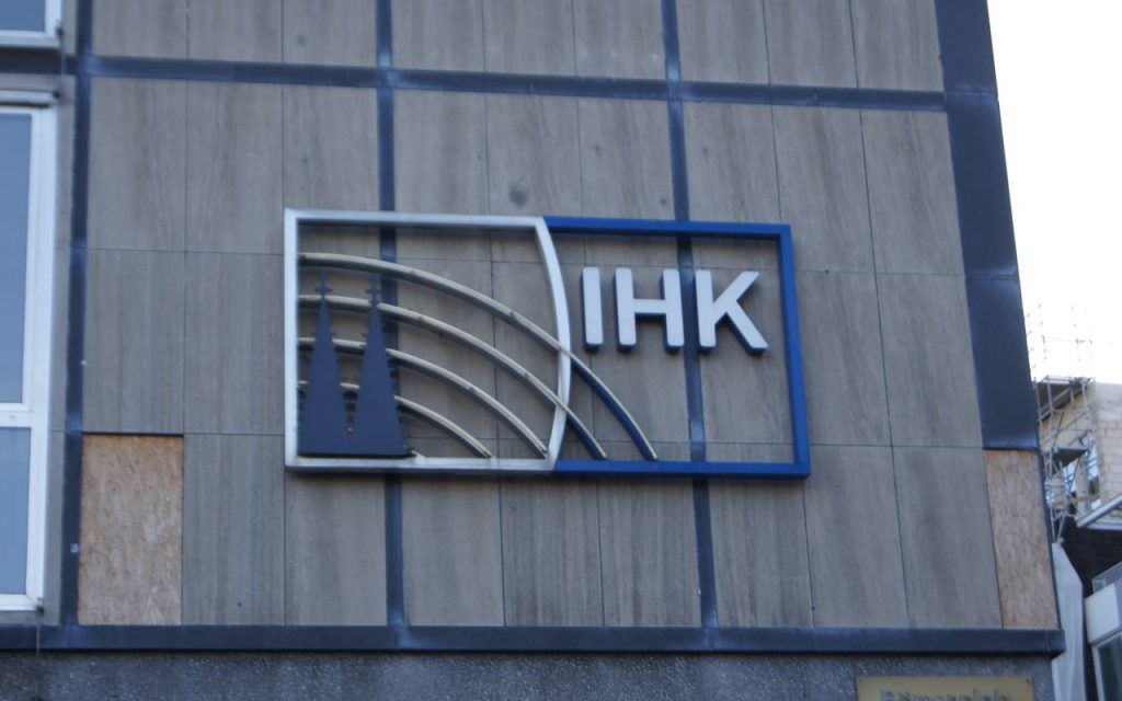 IHK Austritt